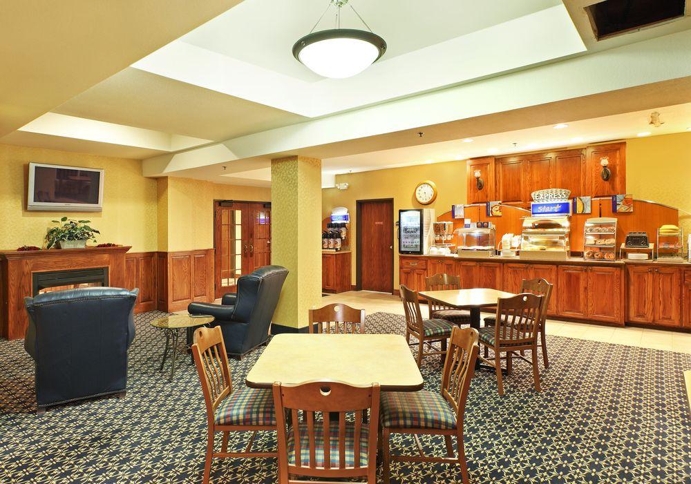 Holiday Inn Express Hotels & Suites Mountain Home By Ihg Esterno foto