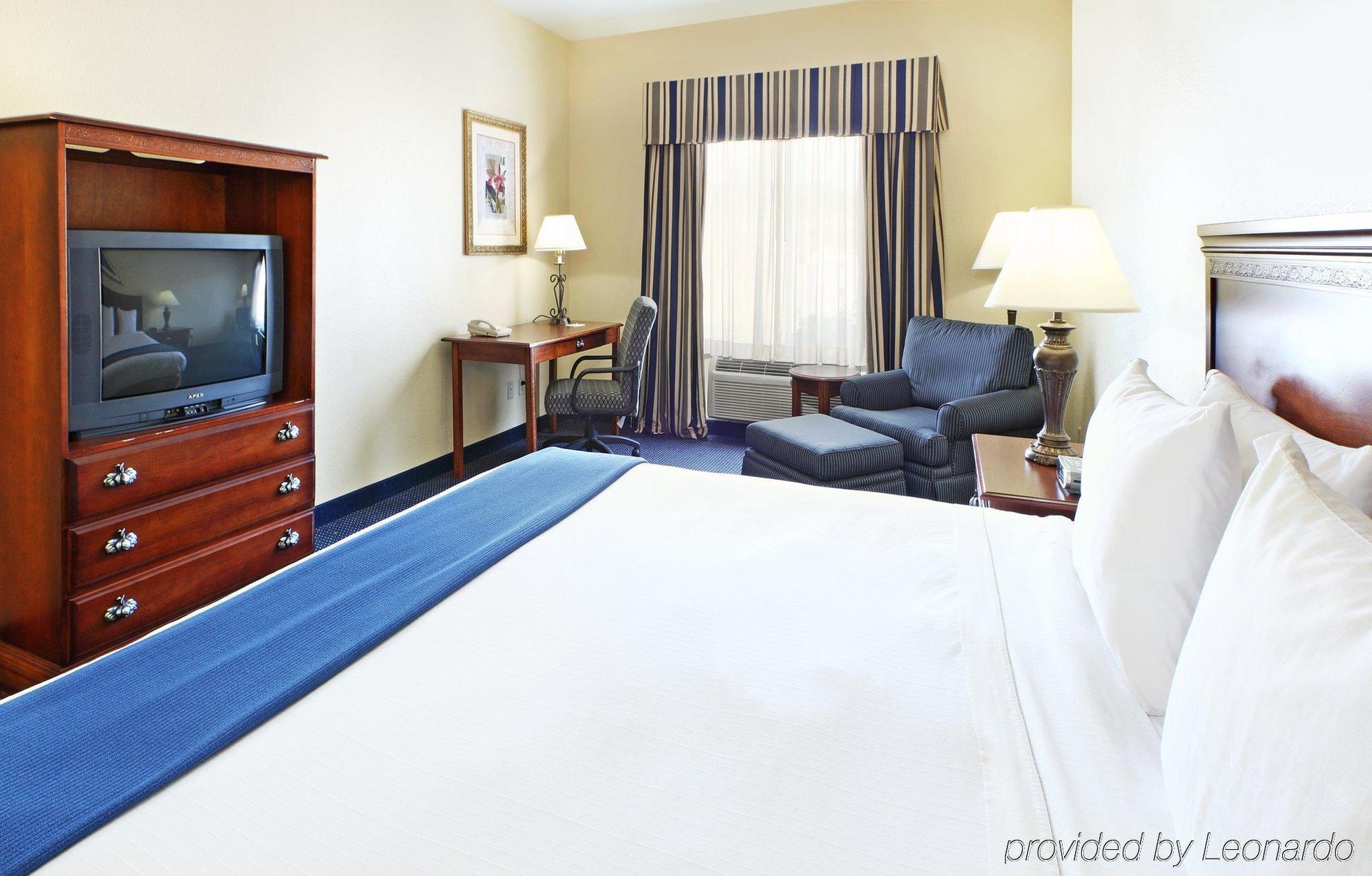 Holiday Inn Express Hotels & Suites Mountain Home By Ihg Camera foto