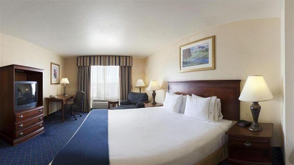 Holiday Inn Express Hotels & Suites Mountain Home By Ihg Esterno foto