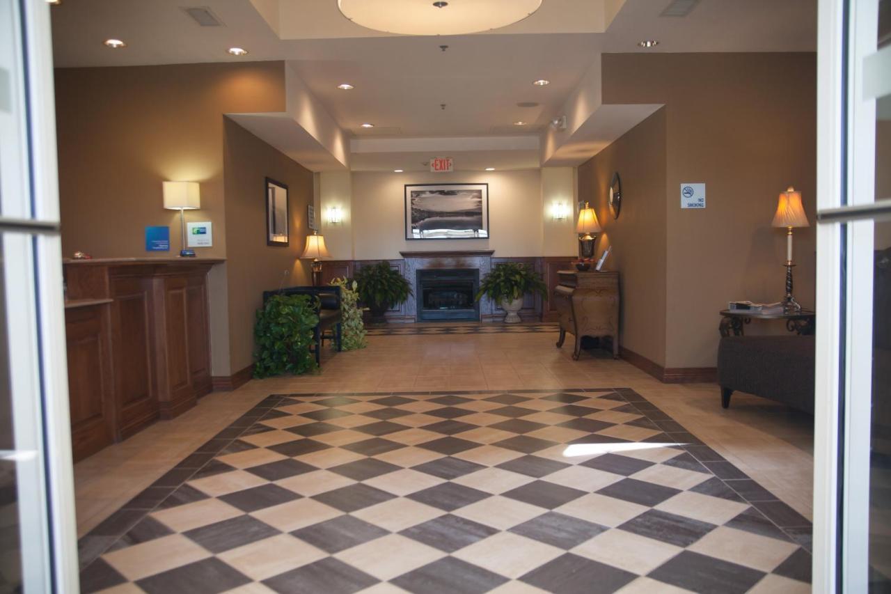 Holiday Inn Express Hotels & Suites Mountain Home By Ihg Esterno foto