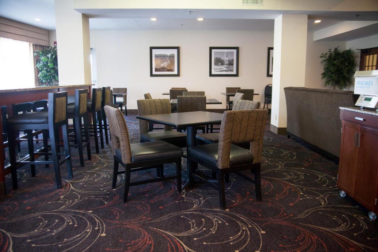 Holiday Inn Express Hotels & Suites Mountain Home By Ihg Esterno foto