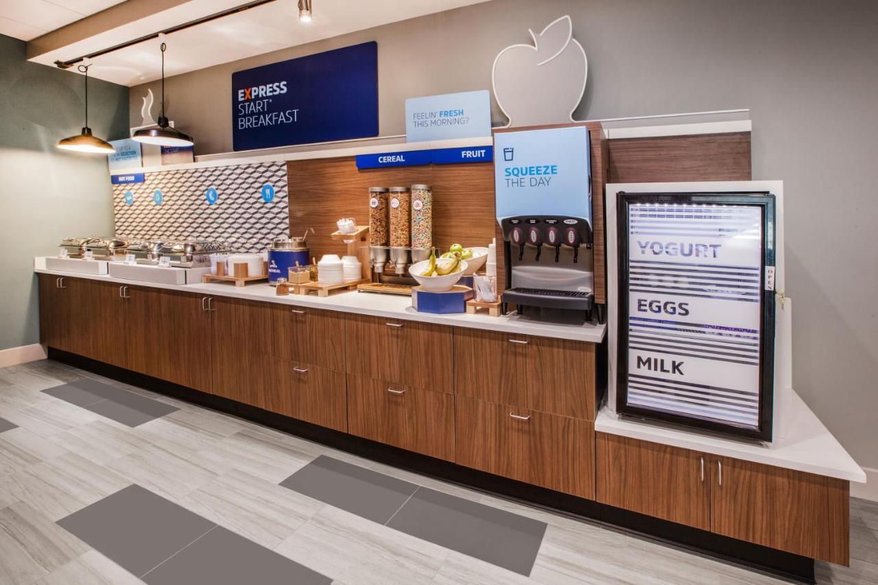Holiday Inn Express Hotels & Suites Mountain Home By Ihg Esterno foto